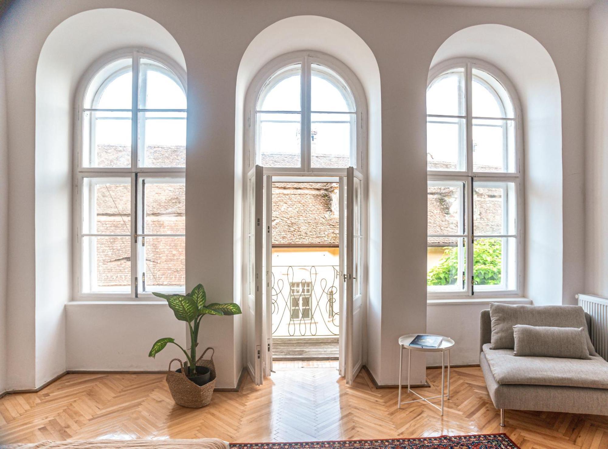 Favst Old Square Appartement Sibiu Buitenkant foto